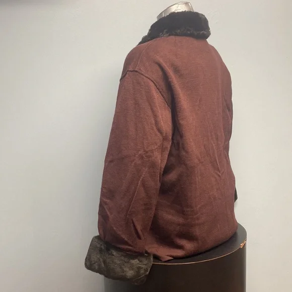 Fila jacket with faux fur - Picture 9 of 10